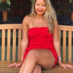 Meet your Posher, Vanessa